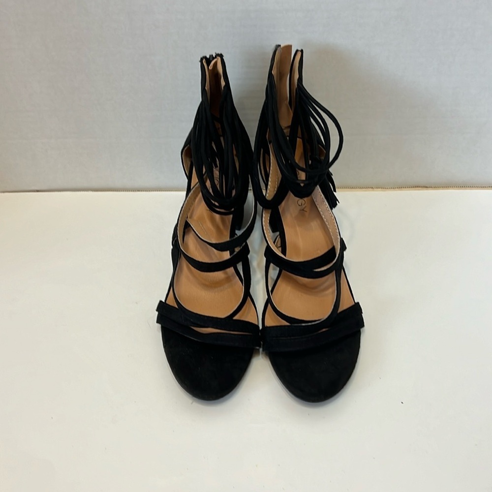 Sociology Strappy sandals.  Black. Size 9 1/2.Block Heel